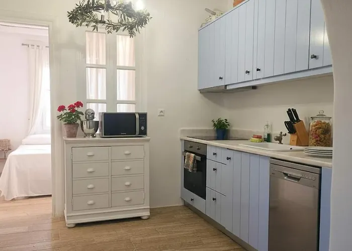 Stunning Sea-view W Access To Shared Pools Apartament *